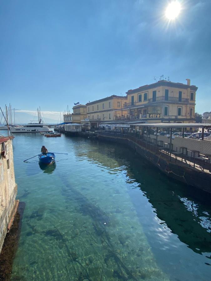 Hotel Transatlantico Napoli Esterno foto