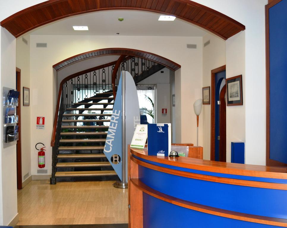 Hotel Transatlantico Napoli Esterno foto