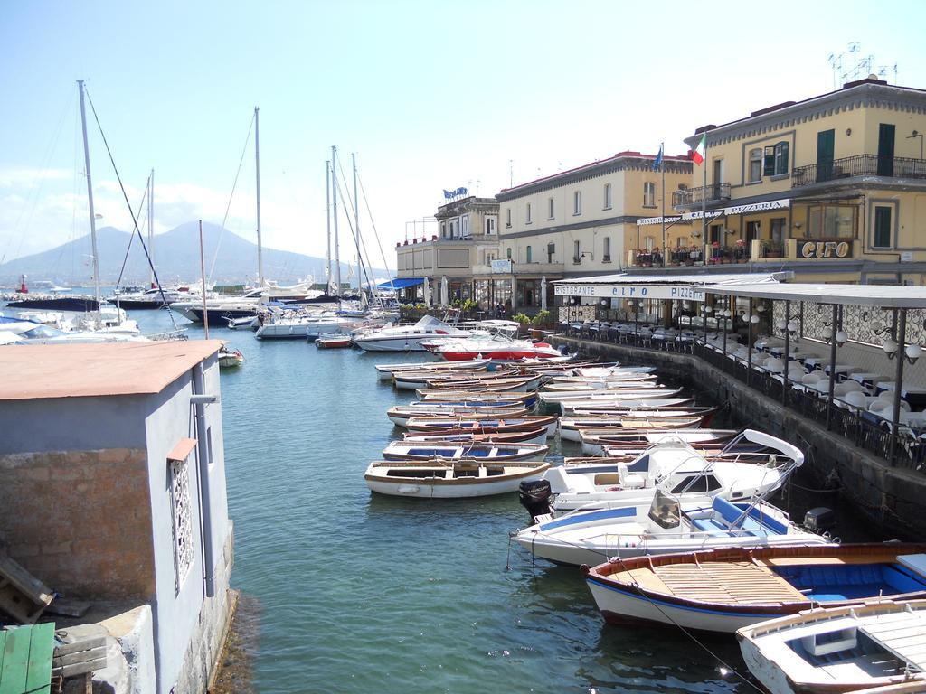 Hotel Transatlantico Napoli Esterno foto